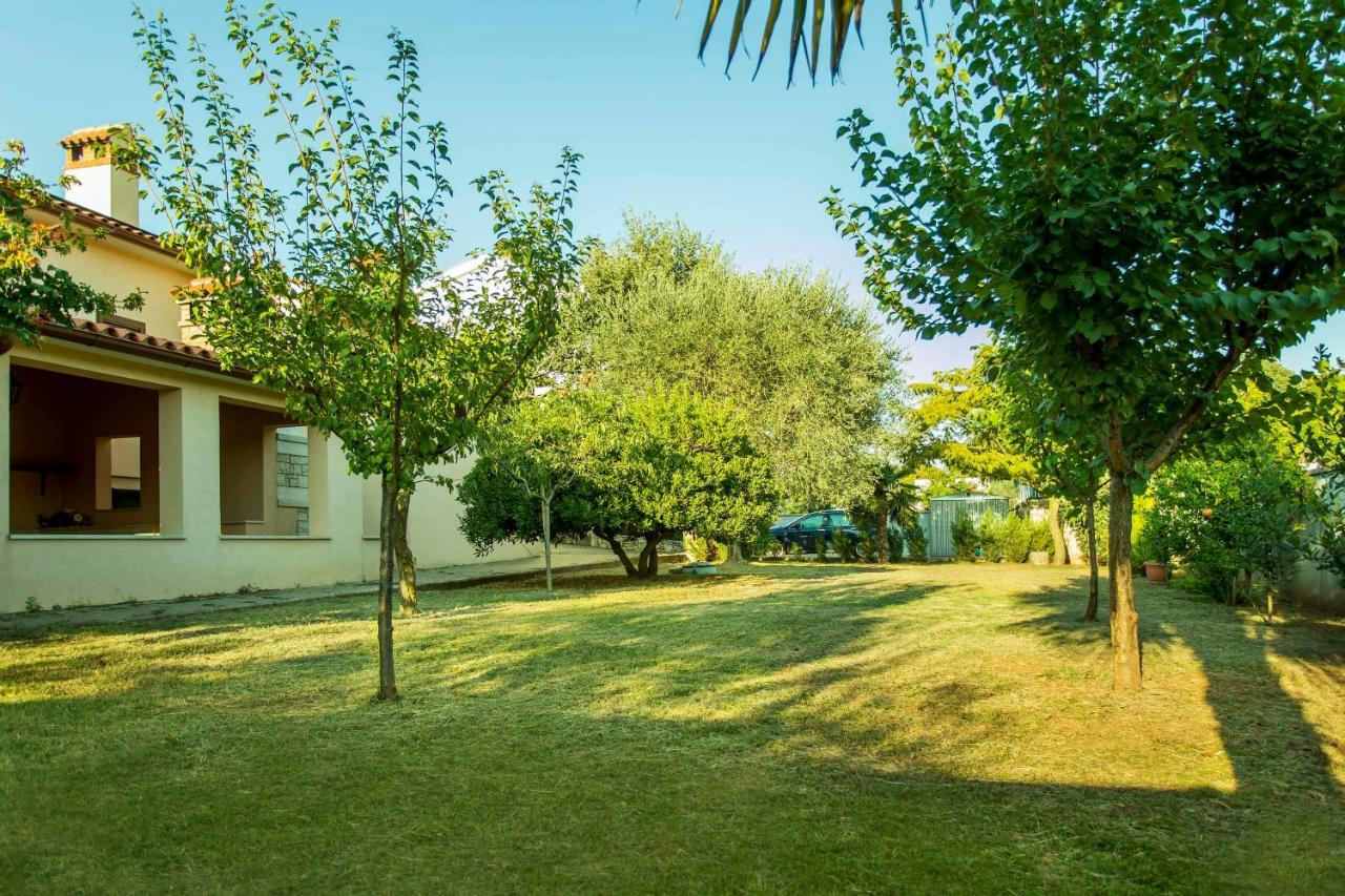 Holiday House Alex Rovinj Exterior photo